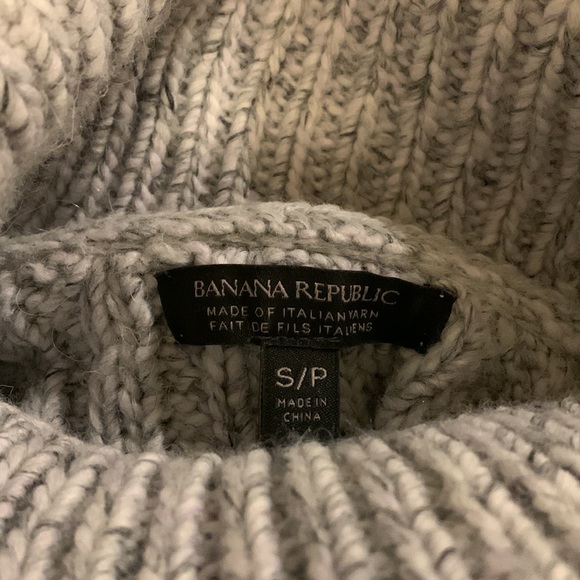 Banana Republic Marled Cable Knit Ribbed Sweater - Picture 2 of 5
